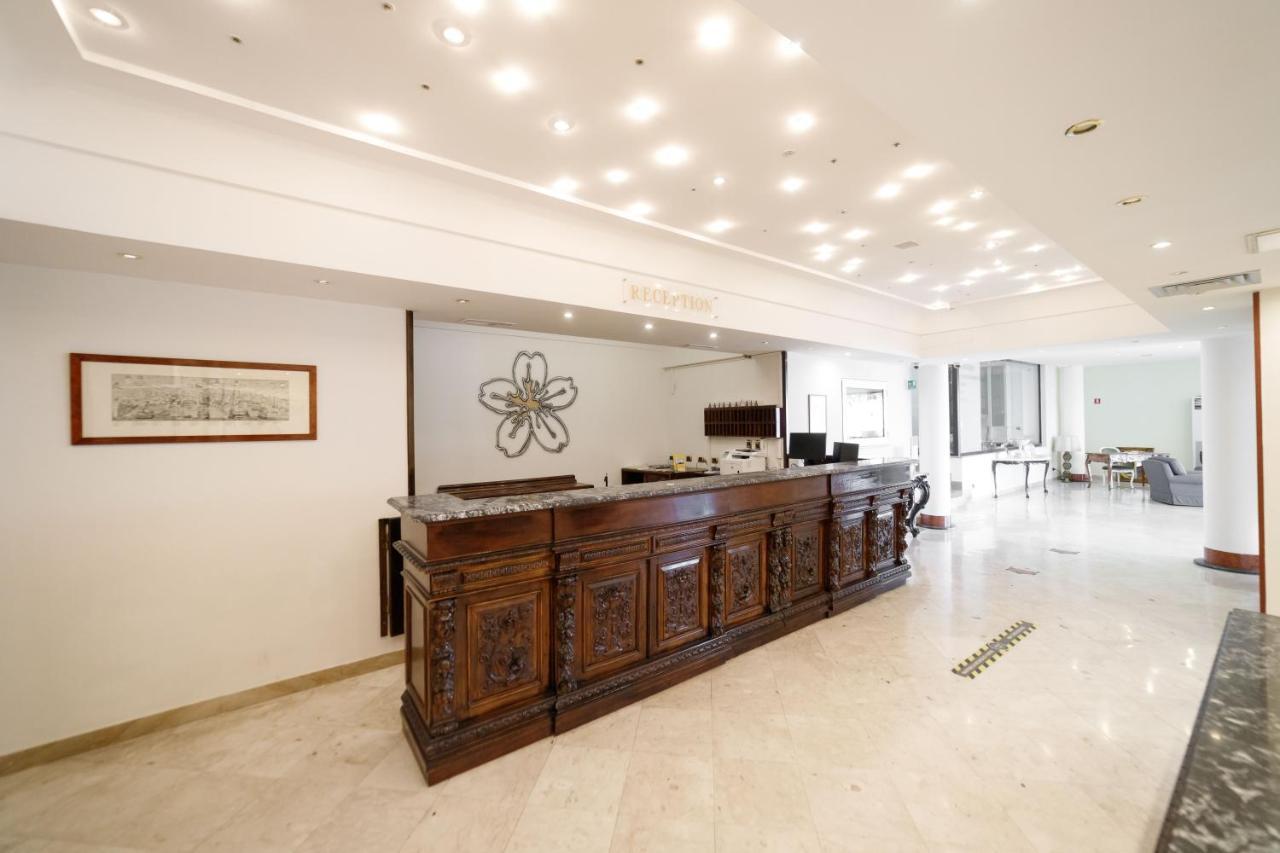 Hotel Sakura Торе дел Греко Екстериор снимка