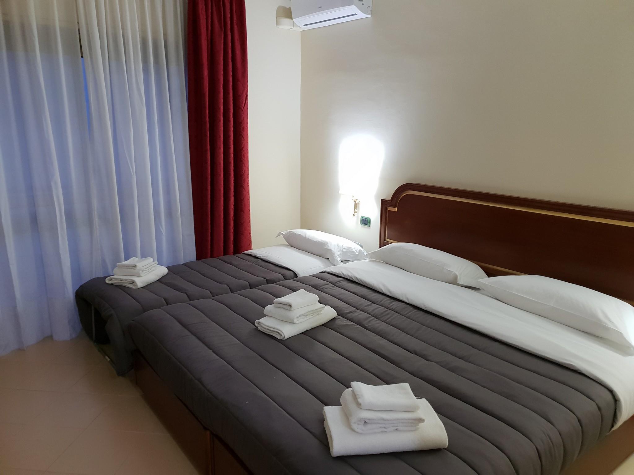 Hotel Sakura Торе дел Греко Екстериор снимка
