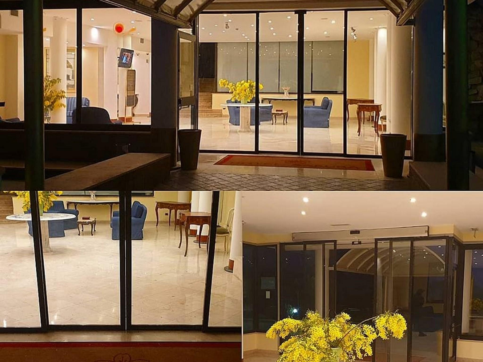 Hotel Sakura Торе дел Греко Екстериор снимка