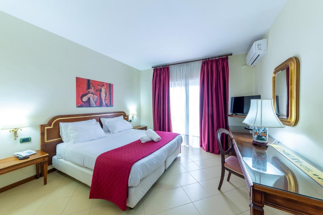 Hotel Sakura Торе дел Греко Екстериор снимка