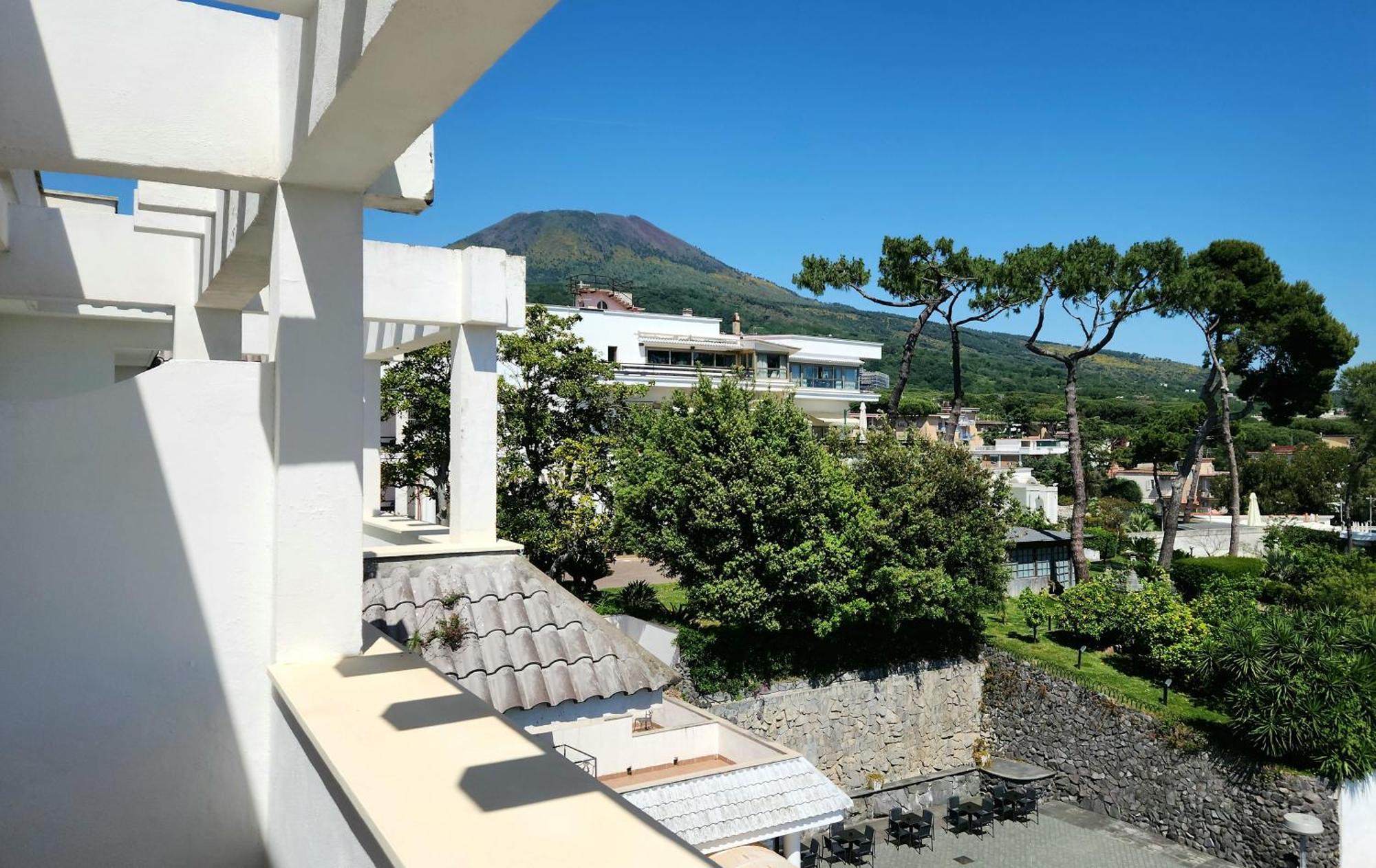 Hotel Sakura Торе дел Греко Екстериор снимка