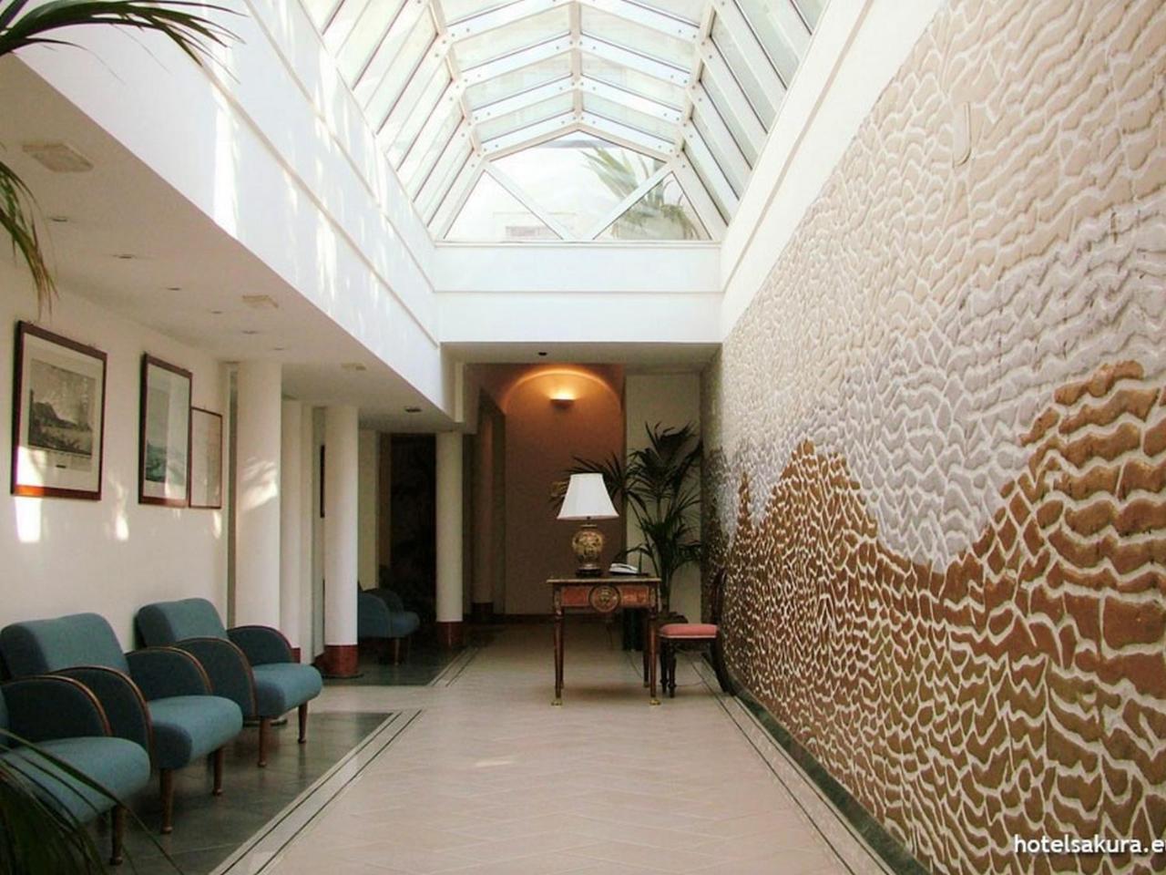 Hotel Sakura Торе дел Греко Екстериор снимка